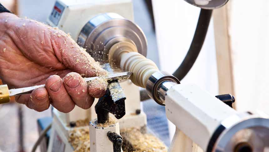 woodturning with mini wood lathe